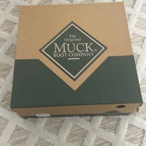 Brand new Mens Muck boots.